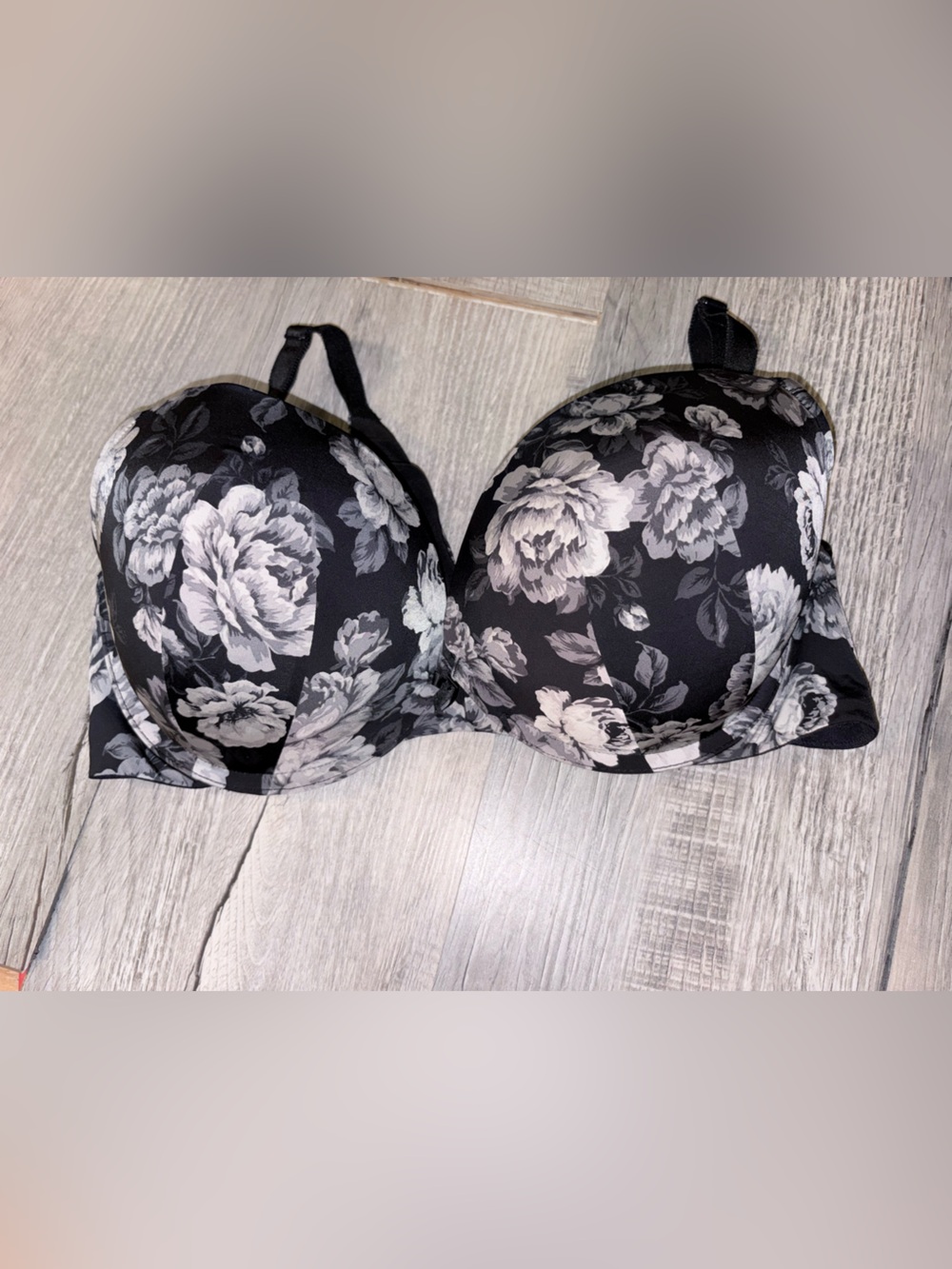 Torrid Curve Beautiful floral 360 Back Smoothing Push Up Plunge Bra 40DD